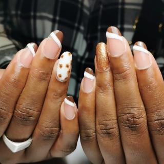 Salon de Manucure L'Atelier d'Amélie Houdan 0