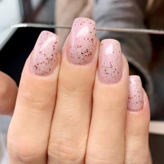 Salon de Manucure En Aparté - Spécialiste en Microblading 0