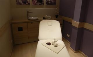 Salon de Manucure Yves Rocher 0