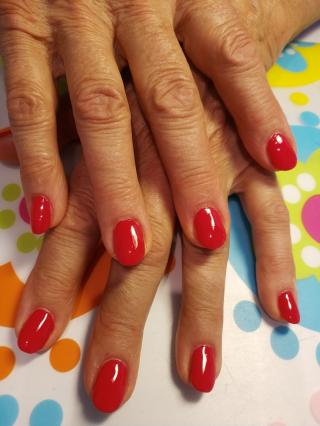 Salon de Manucure Eaubon'ongle à domicile 0