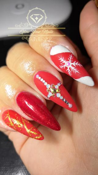 Salon de Manucure Glow Your Nails 2