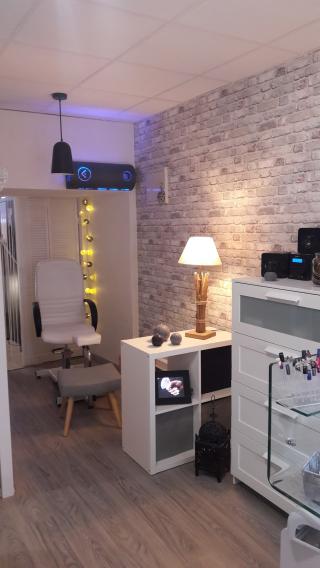 Salon de Manucure Ongles Louna 0