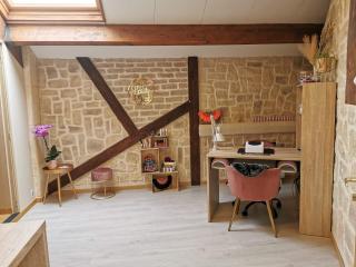 Salon de Manucure R Beauty Break - Extension de Cils - Centre de Formation 0