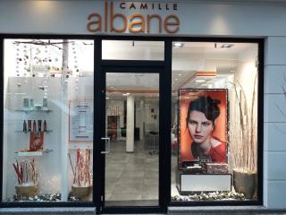 Salon de Manucure Camille Albane - Coiffeur Aix les bains 0