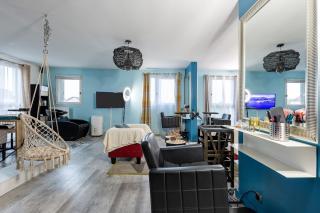 Salon de Manucure MEWOMAN l'appart coiffure 0