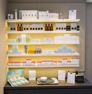 Salon de Manucure SENTUITIV L'Institut 2