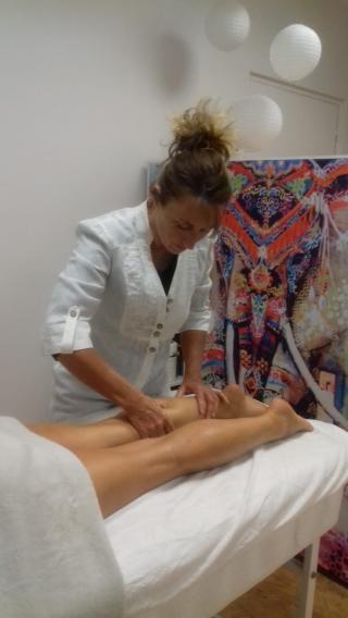 Salon de Manucure Valérie Esthétique 0