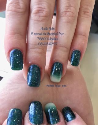 Salon de Manucure Houlla Nails 0