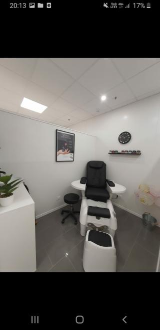 Salon de Manucure Institut de beauté Bodyminute / Nailminute 0