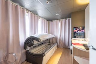 Salon de Manucure OKHOON L'Institut Spa 0