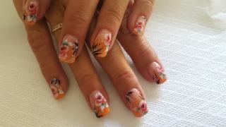 Salon de Manucure christine ongles tattoos Baillargues 0