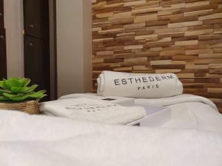 Salon de Manucure Centre de beauté In'ov&sens 0