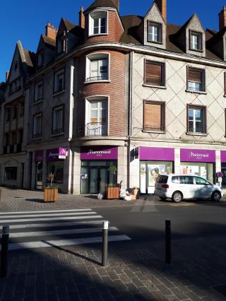 Salon de Manucure Marionnaud - Parfumerie & Institut 0