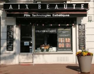 Salon de Manucure BENOMI Aix les Bains 0