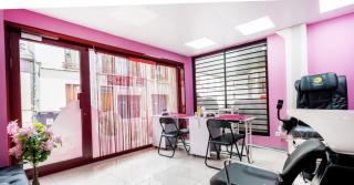 Salon de Manucure Thiraviya Beauté Indienne Esthétique, coiffure et les ongles 0