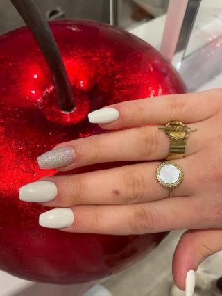 Salon de Manucure Institut De vous à Moi 0