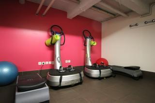 Salon de Manucure Carré Santé Beauté 0