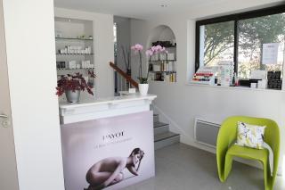 Salon de Manucure L Orane Institut 0