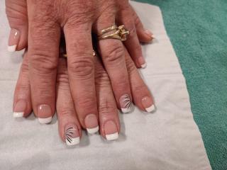 Salon de Manucure Ongl'in 0