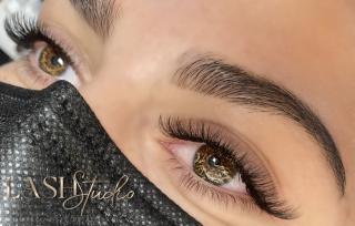Salon de Manucure Lash studio 0