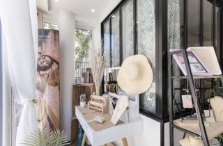 Salon de Manucure The french riviera studio 0