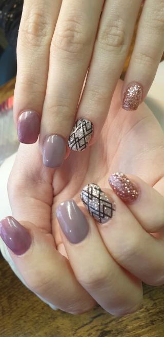 Salon de Manucure Atout Beauté 0