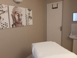 Salon de Manucure Ma douc’heure Institut de beauté Hamman et BalnéoToulon 1