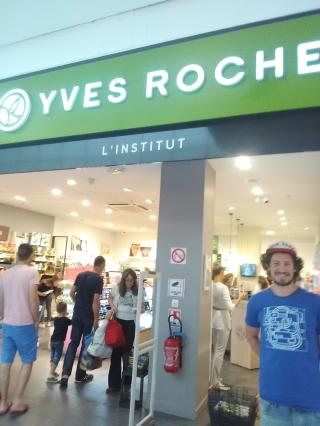 Salon de Manucure Yves Rocher 0