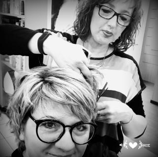 Salon de Manucure Cocktail Coiffure & Esthétique 0