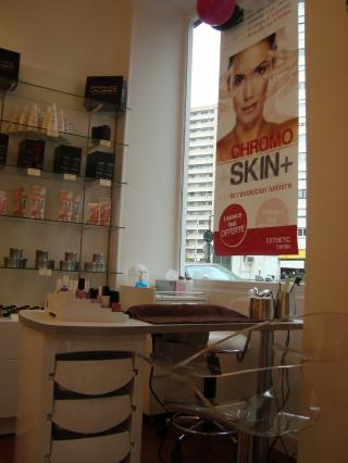 Salon de Manucure Esthetic Center Malakoff - Institut de beauté 0
