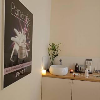 Salon de Manucure Un Temps Pour Soi 0