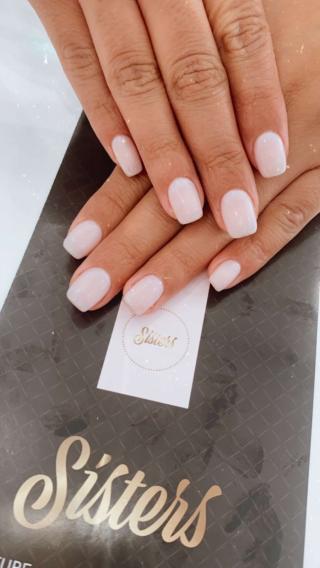 Salon de Manucure Sisters 0