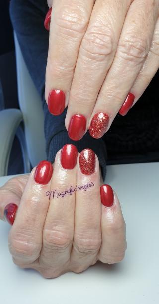 Salon de Manucure Magnific'ongles et cils Martinique 0