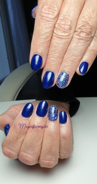 Salon de Manucure Magnific'ongles et cils Martinique 0