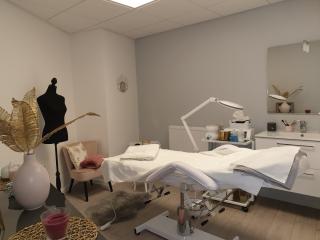 Salon de Manucure Institut Amandine Soins Beauté 1