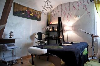 Salon de Manucure Eyes and Care Institut de Beauté Limoges 0