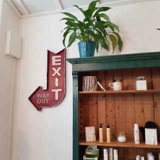 Salon de Manucure NESA ESTHÉTIQUE maquillage permanent microblading sourcils au fil hydrafacial à Pau 1