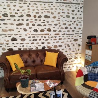 Salon de Manucure NESA ESTHÉTIQUE maquillage permanent microblading sourcils au fil hydrafacial à Pau 0