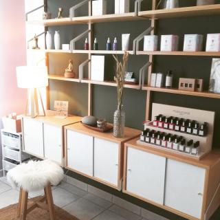 Salon de Manucure Koha bien-être Avusy 0