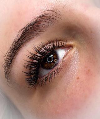 Salon de Manucure Extension de cils - Eclat de cils - Ajaccio 0