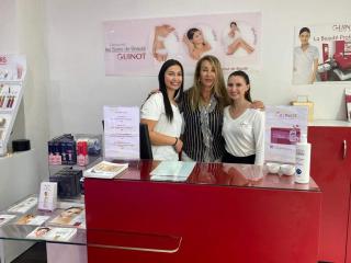 Salon de Manucure Institut Guinot 0