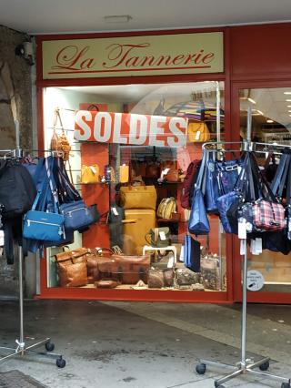 Salon de Manucure Nocibé - REMIREMONT 0