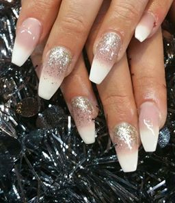 Salon de Manucure CRYSTAL NAIL'S ART: onglerie/ éxtension de cils 0