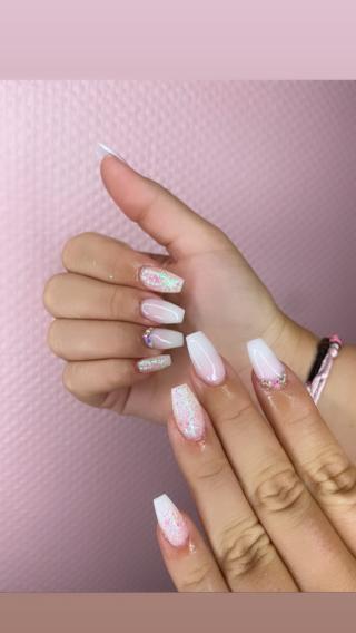 Salon de Manucure Léa Beauty 0