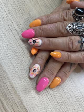 Salon de Manucure 13 Esthétique 0