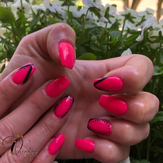 Salon de Manucure Ongles d'ivoire 0