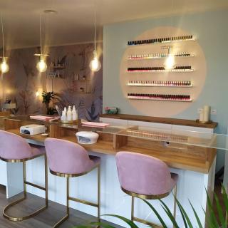 Salon de Manucure VERNIS S.A.G.E 0