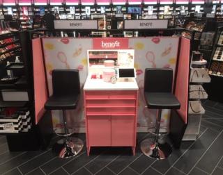 Salon de Manucure Benefit BrowBar Bar à Sourcils 0