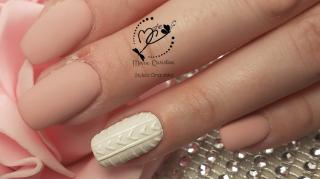 Salon de Manucure MarieCStylisteOngulaire 0