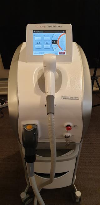 Salon de Manucure Centre Esthétique Ecusson 0